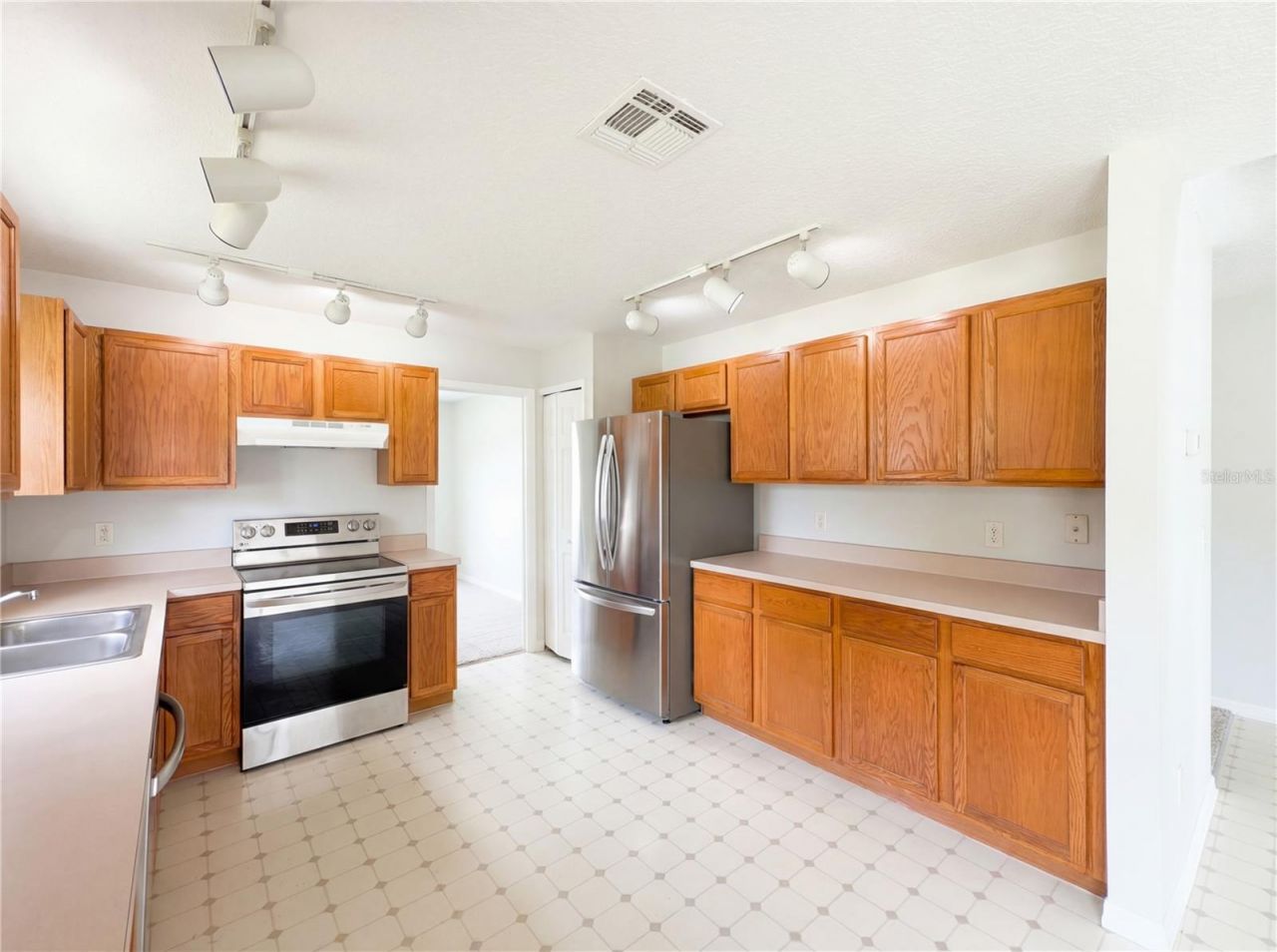 1021 Dekleva Drive, Apopka, FL 32712 Photo