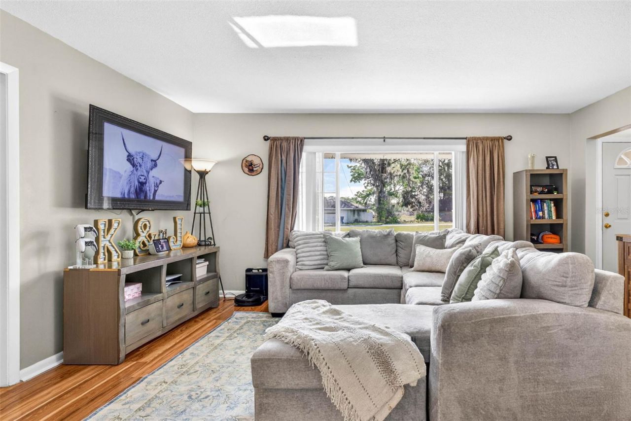 5068 Lakewood Drive, Ridge Manor, FL 33523 Photo