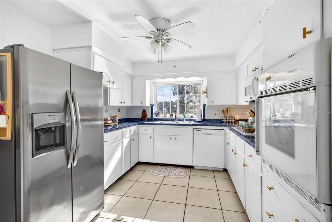 5068 Lakewood Drive, Ridge Manor, FL 33523 Photo