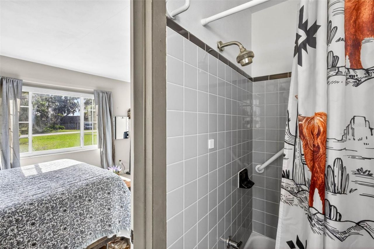 5068 Lakewood Drive, Ridge Manor, FL 33523 Photo