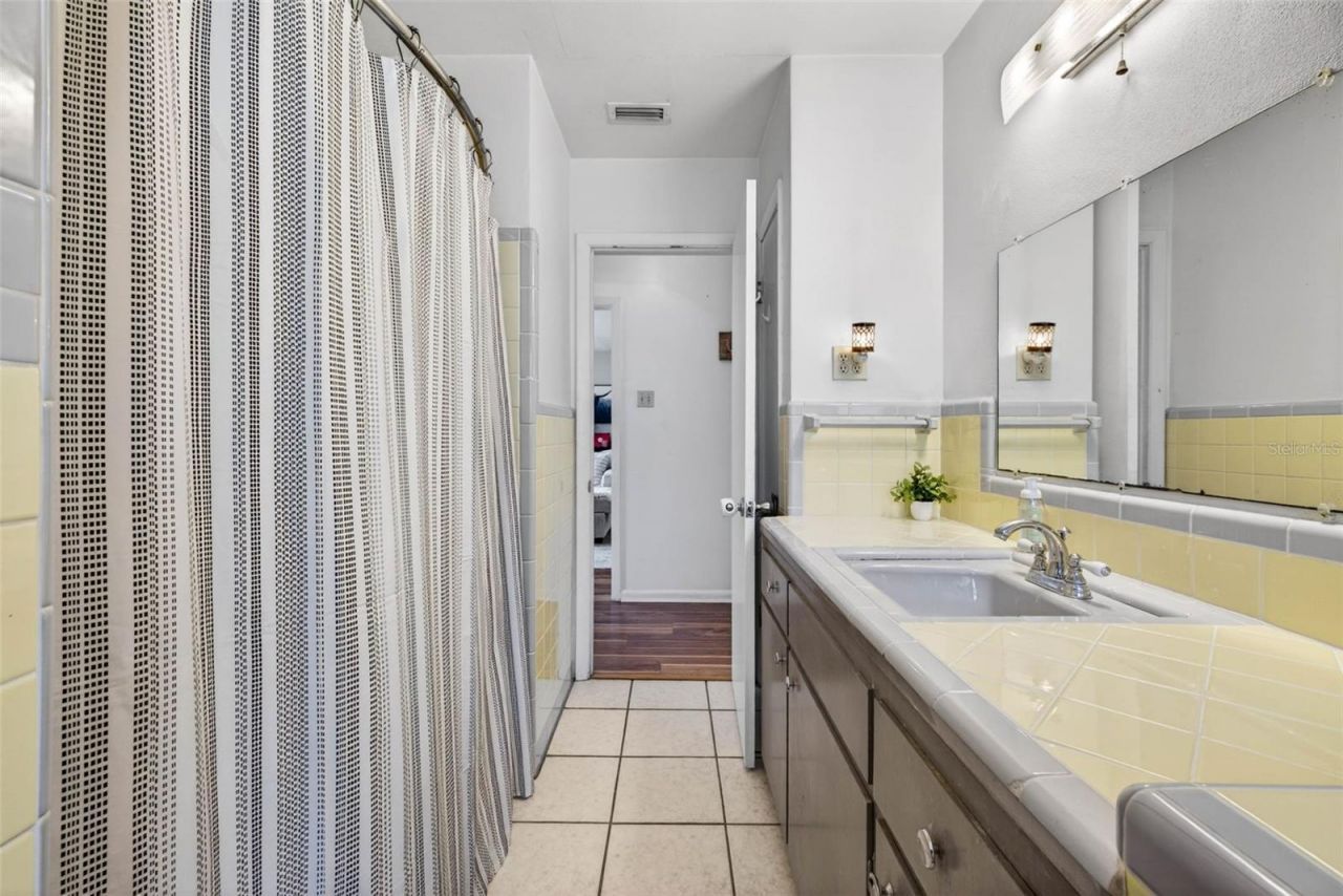 5068 Lakewood Drive, Ridge Manor, FL 33523 Photo