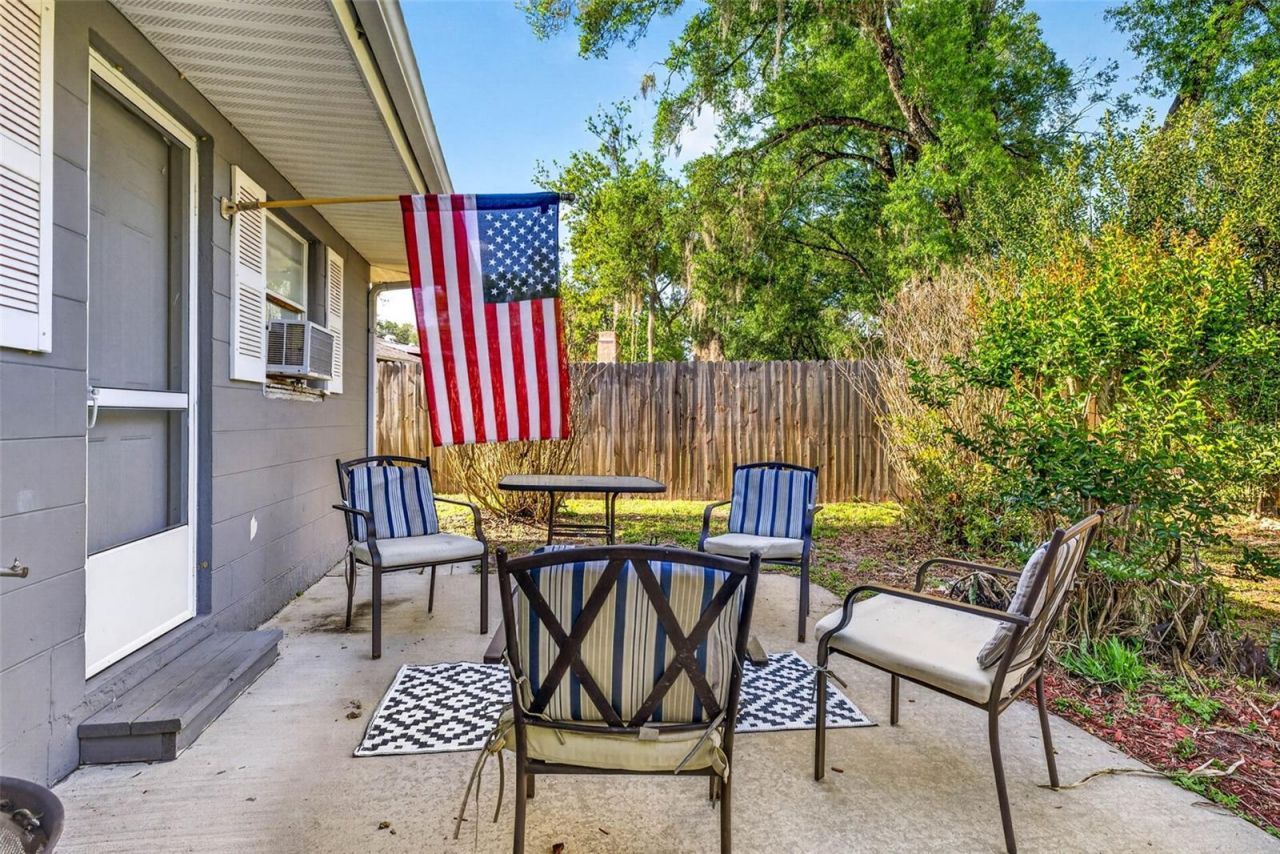 5068 Lakewood Drive, Ridge Manor, FL 33523 Photo