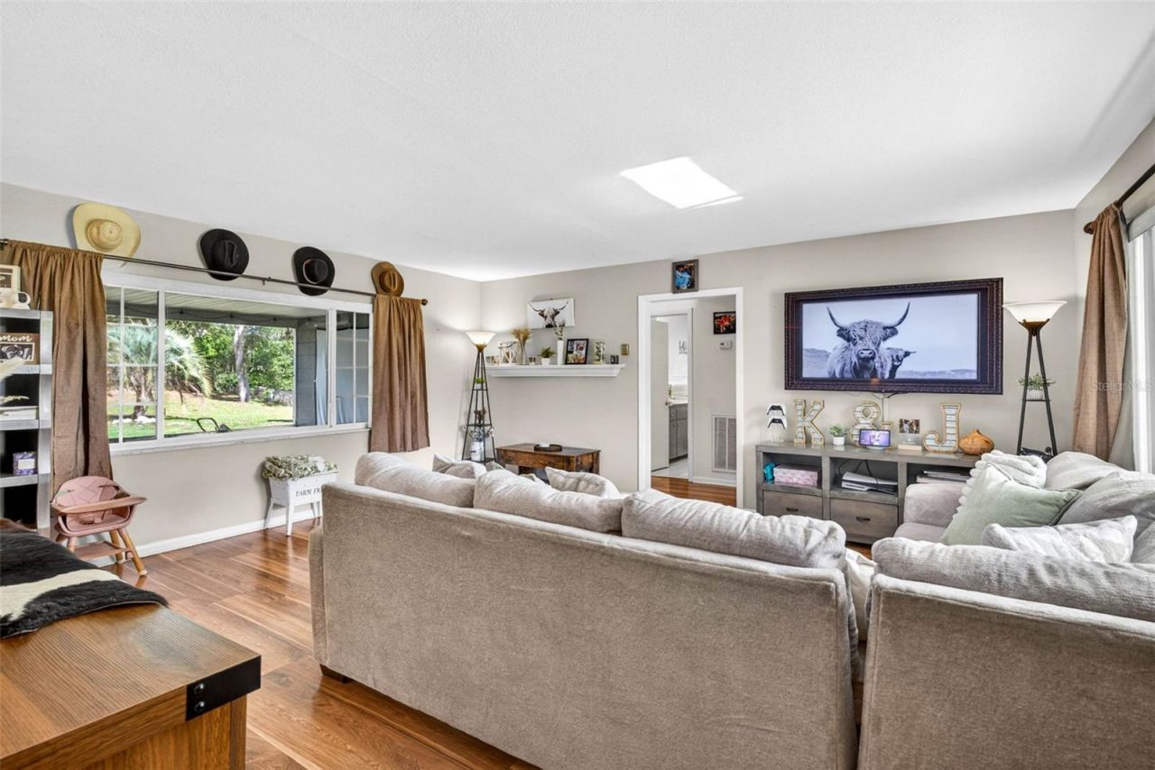 5068 Lakewood Drive, Ridge Manor, FL 33523 Photo