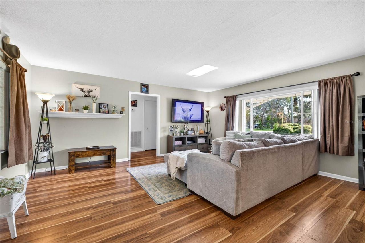 5068 Lakewood Drive, Ridge Manor, FL 33523 Photo