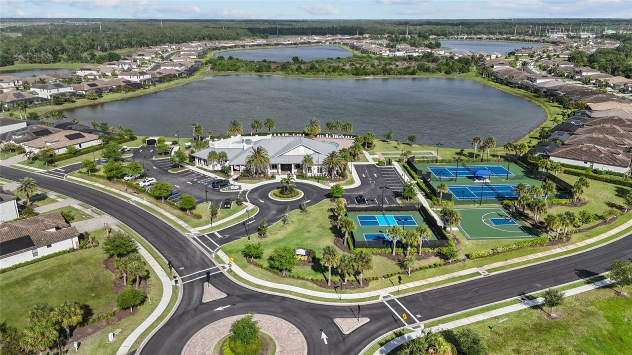 6542 Clairborne Lane, Bradenton, FL 34211 Photo