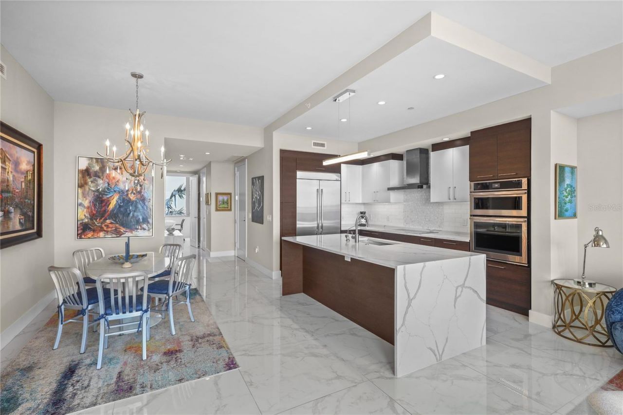 1155 N Gulfstream Avenue, Unit 306, Sarasota, FL 34236 Photo