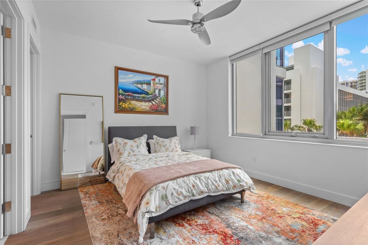 1155 N Gulfstream Avenue, Unit 306, Sarasota, FL 34236 Photo