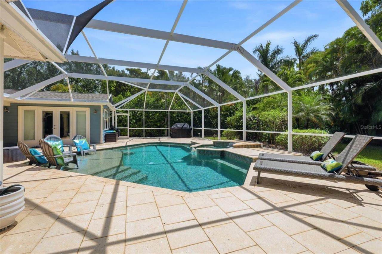 1880 Loma Linda Street, Sarasota, FL 34239 Photo