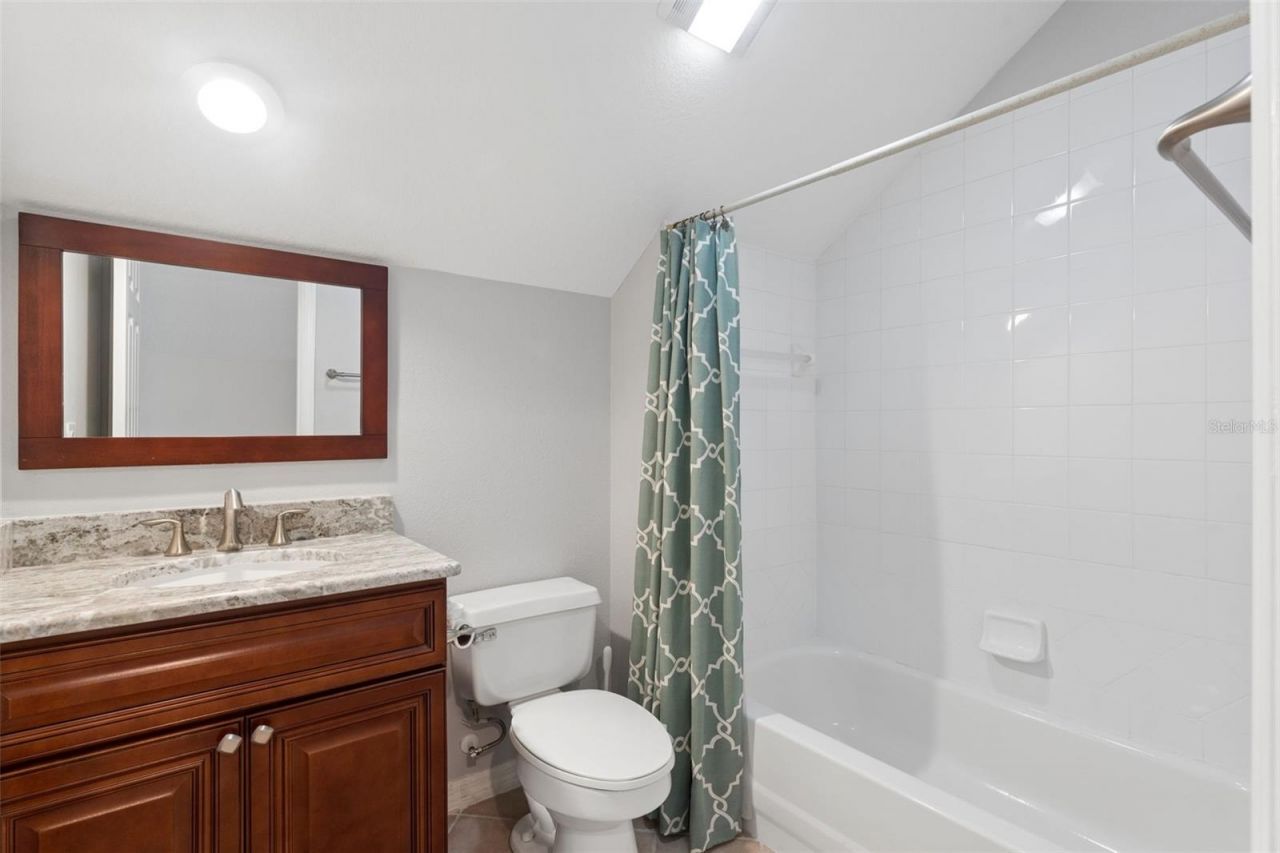 3865 Winding Lake Circle, Orlando, FL 32835 Photo