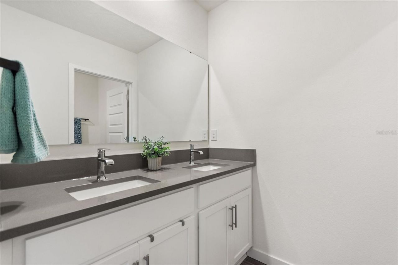 421 Chayne Place , Saint Cloud, FL 34771 Photo