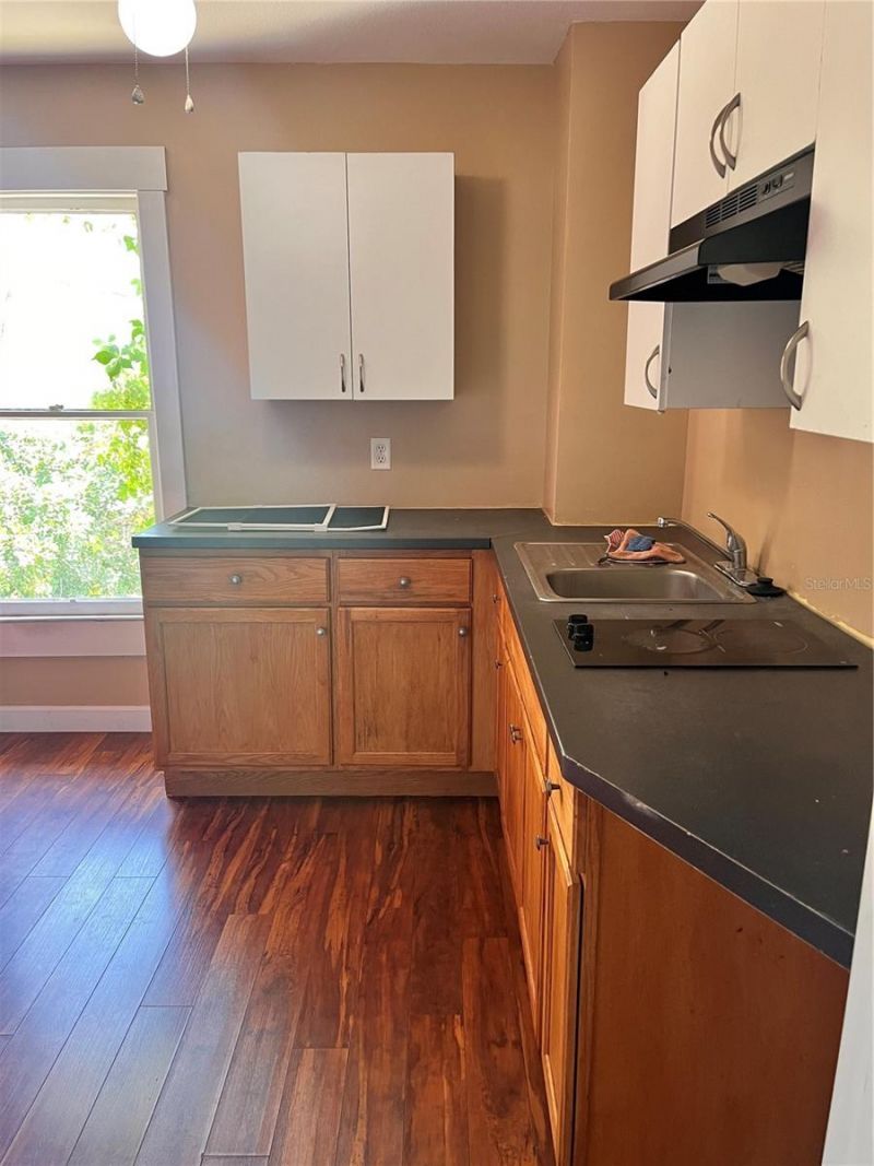 1015 12th Street W, Bradenton, FL 34205 Photo