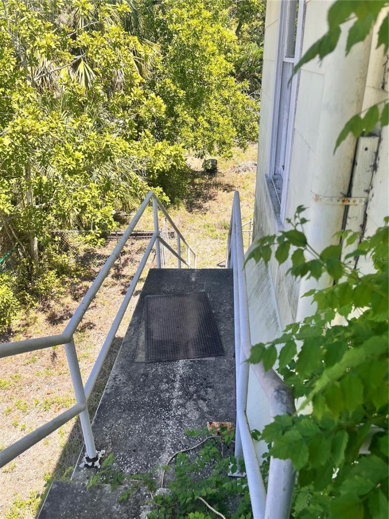 1015 12th Street W, Bradenton, FL 34205 Photo