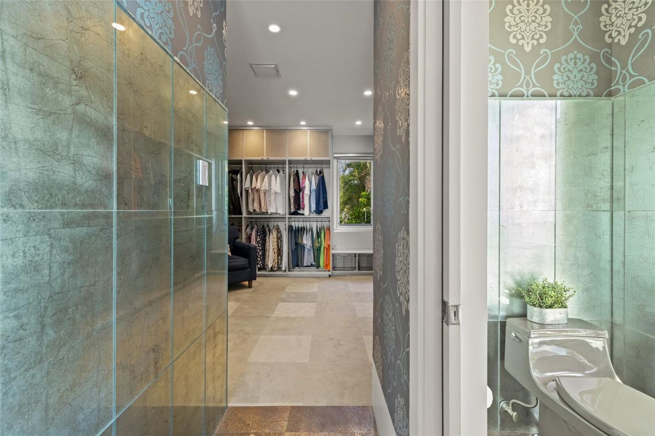 360 26th Avenue Se, Saint Petersburg, FL 33705 Photo