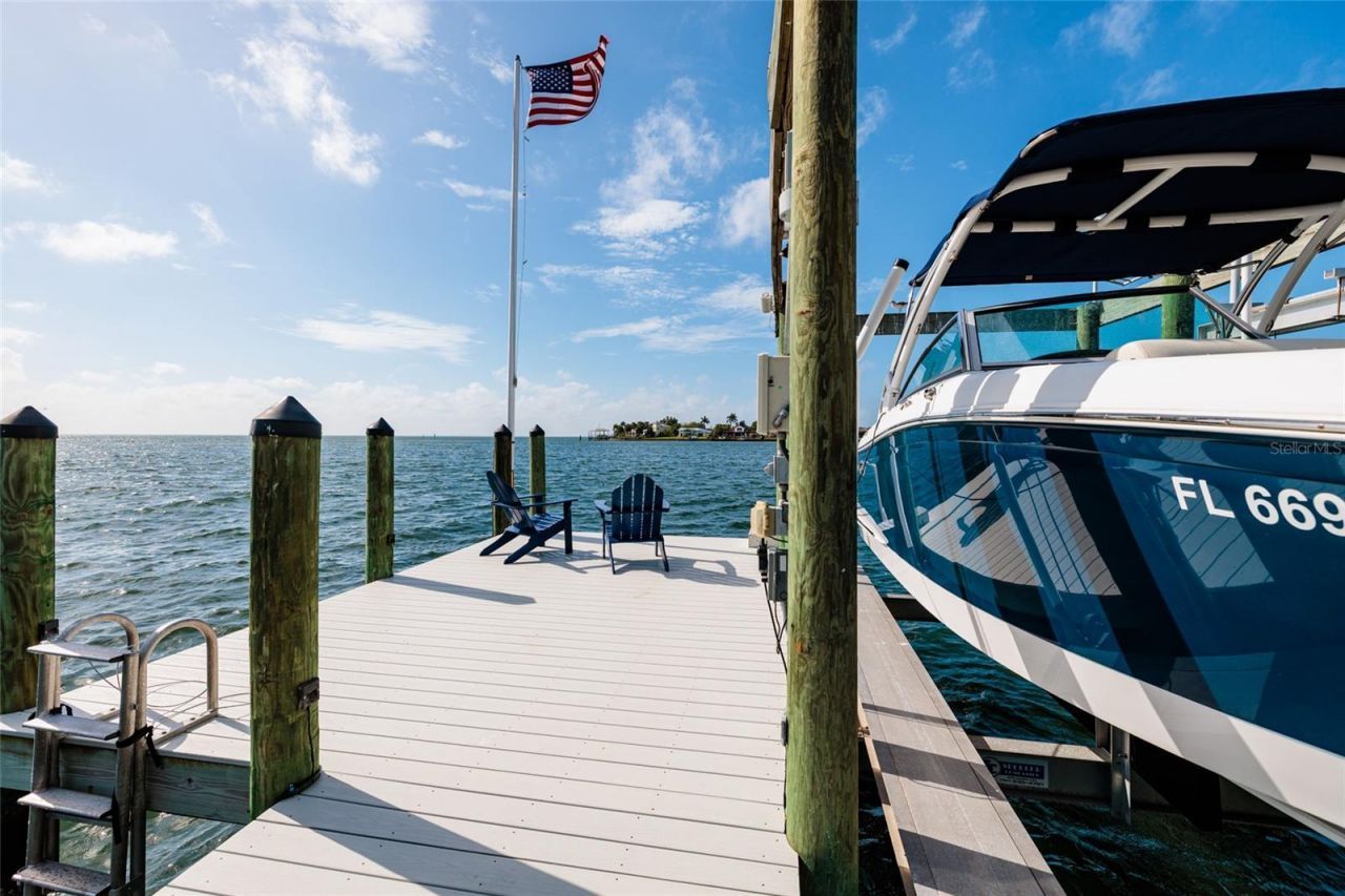 360 26th Avenue Se, Saint Petersburg, FL 33705 Photo