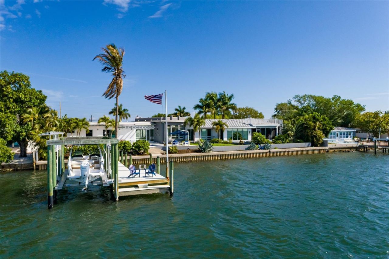 360 26th Avenue Se, Saint Petersburg, FL 33705 Photo