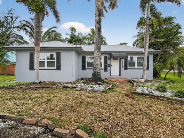 8301 RIVERSIDE DRIVE NE, ST PETERSBURG, FL 33702