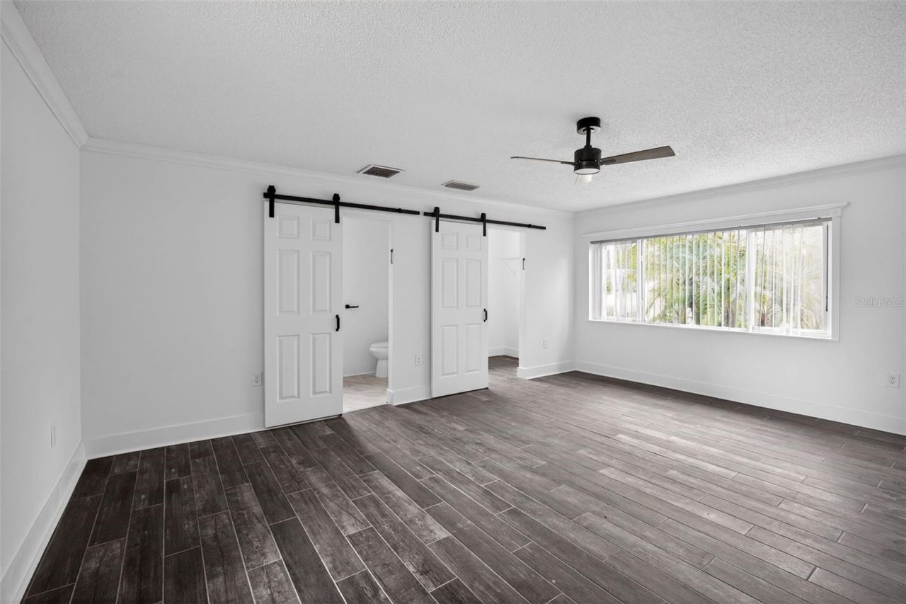 8301 Riverside Drive Ne, Saint Petersburg, FL 33702 Photo
