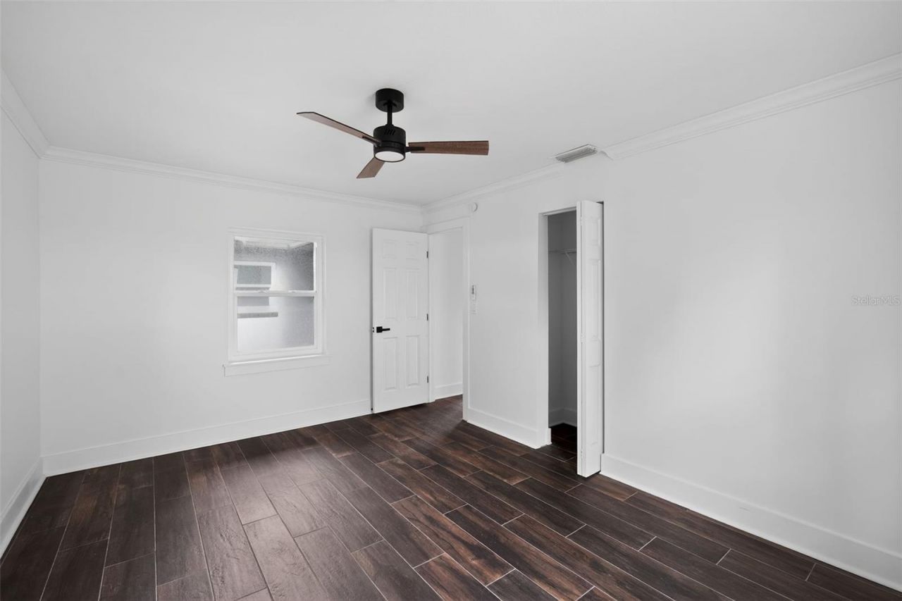 8301 Riverside Drive Ne, Saint Petersburg, FL 33702 Photo
