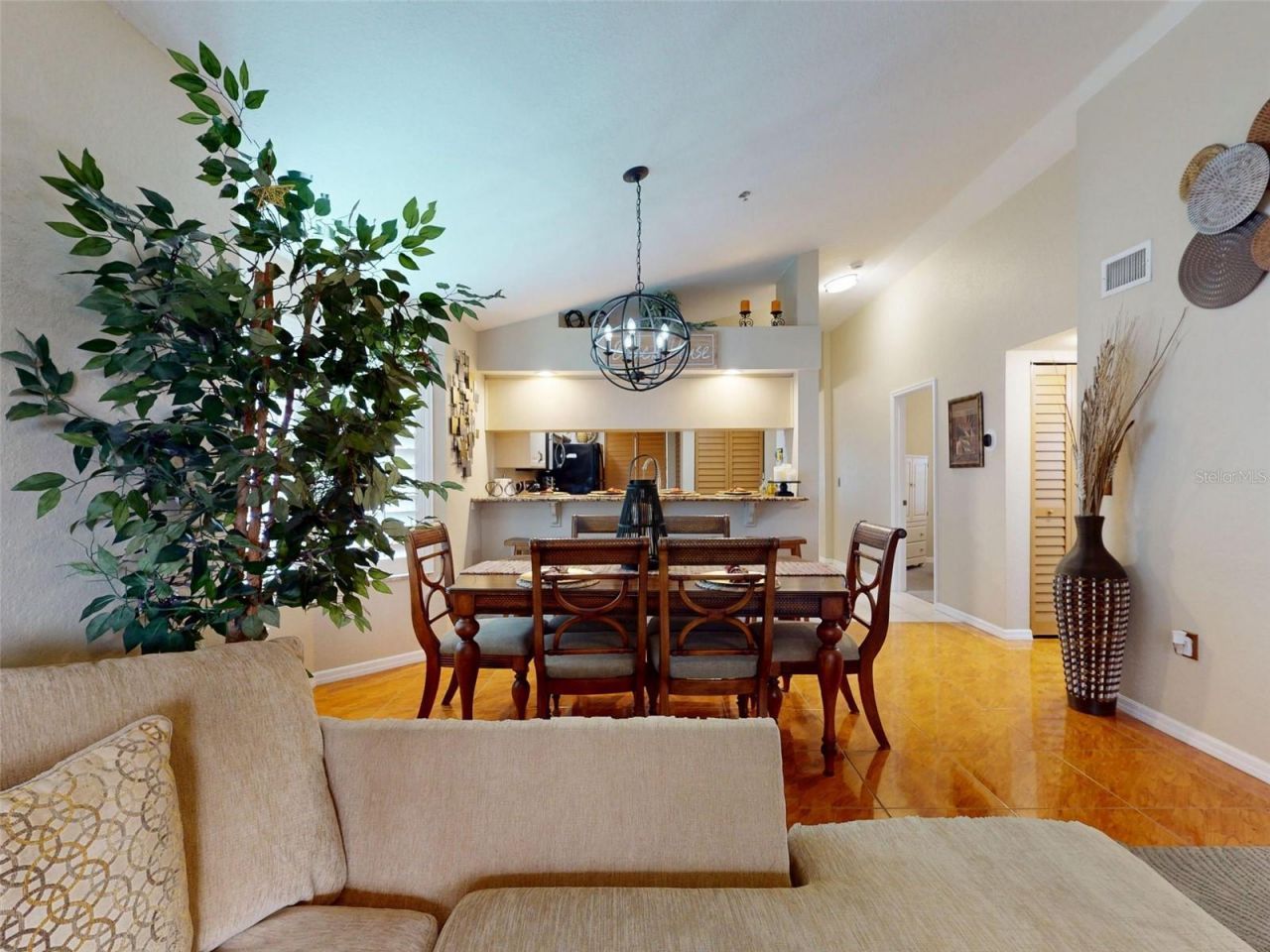 402 Bouchelle Drive, Unit 206, New Smyrna Beach, FL 32169 Photo