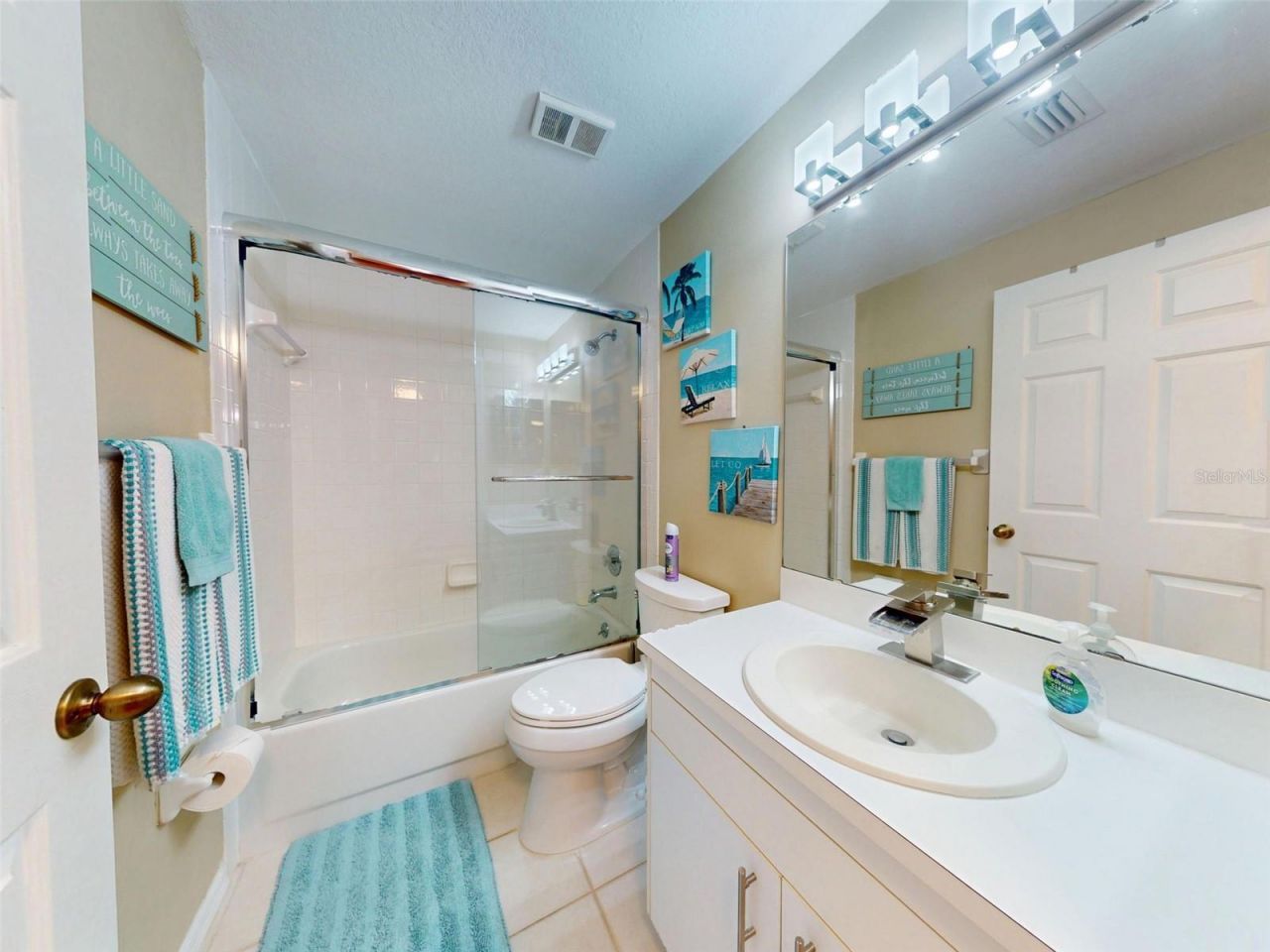 402 Bouchelle Drive, Unit 206, New Smyrna Beach, FL 32169 Photo