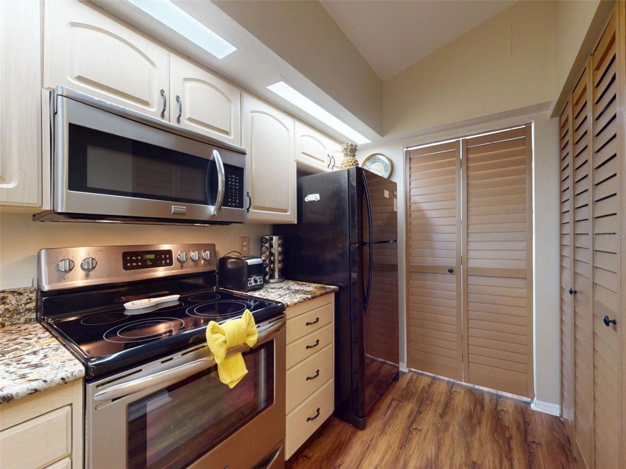 402 Bouchelle Drive, Unit 206, New Smyrna Beach, FL 32169 Photo