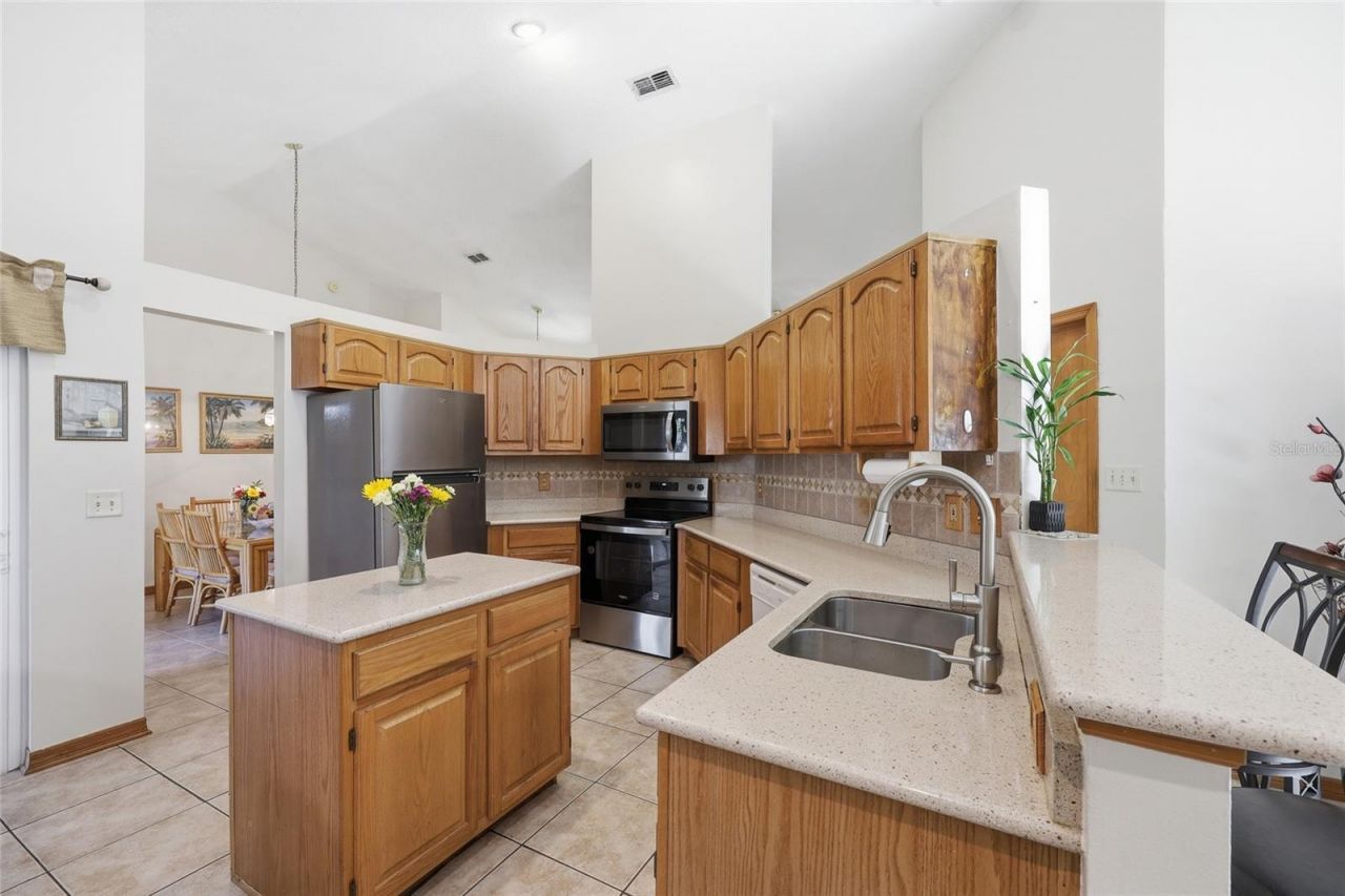 9516 Cullowhee Court , Orlando, FL 32817 Photo