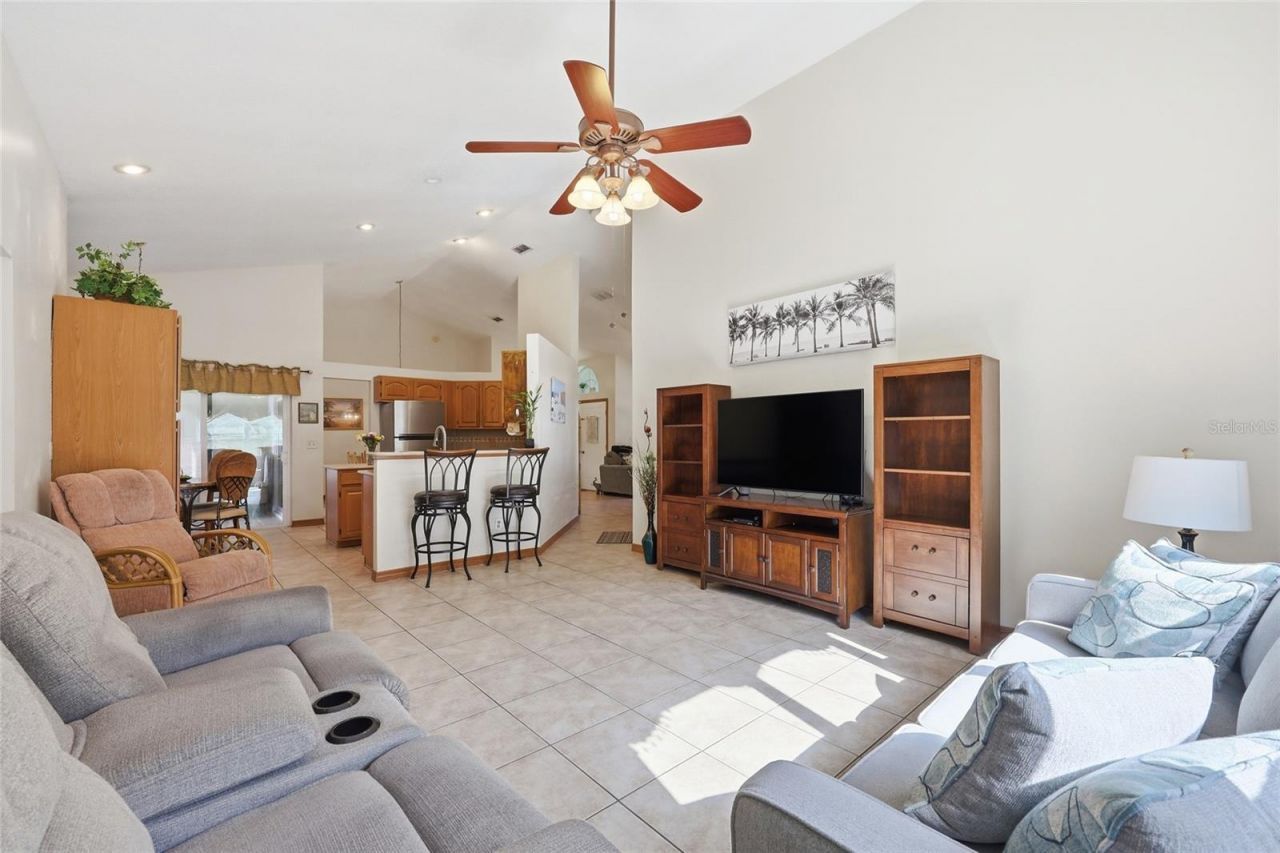 9516 Cullowhee Court , Orlando, FL 32817 Photo