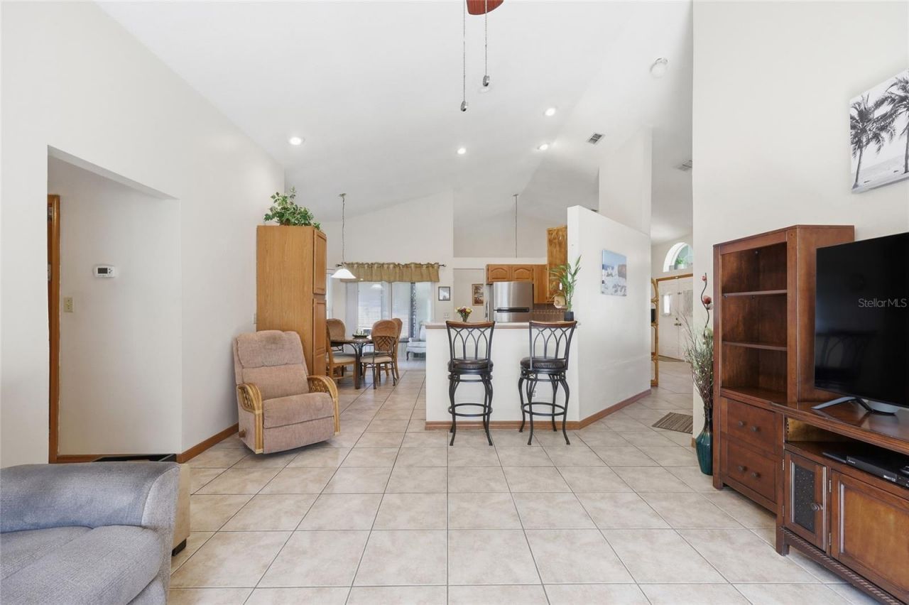 9516 Cullowhee Court , Orlando, FL 32817 Photo