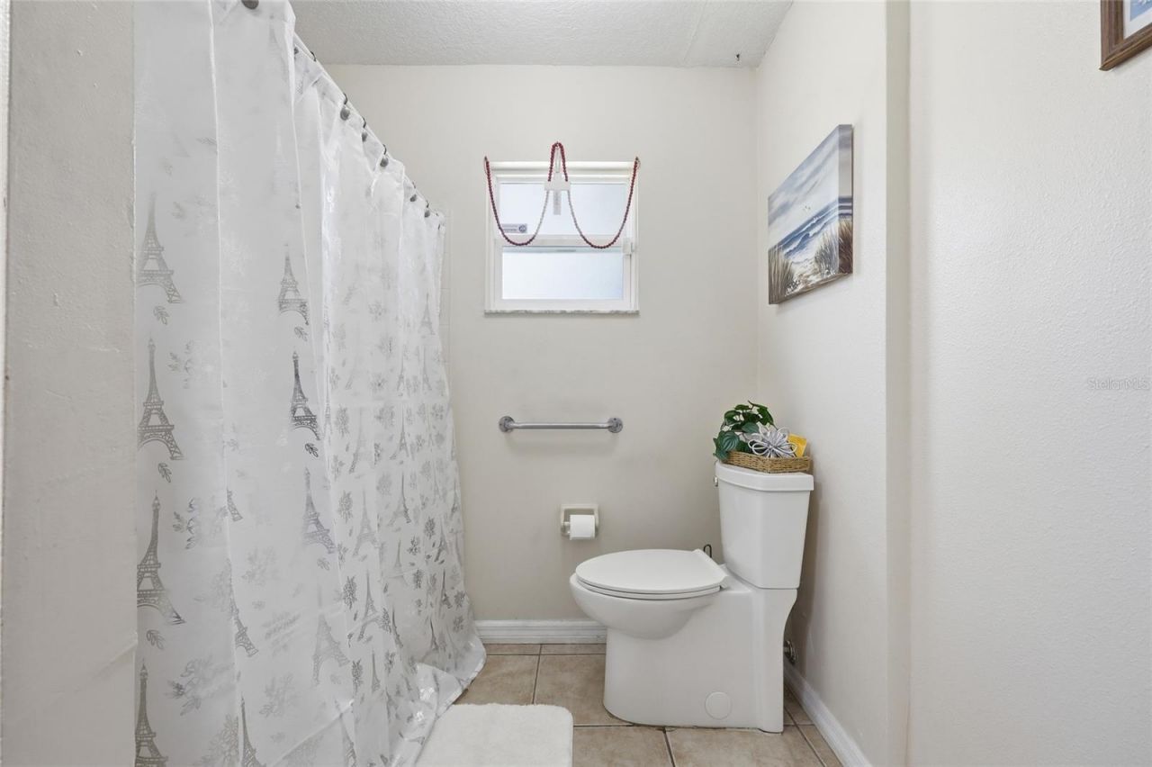 9516 Cullowhee Court , Orlando, FL 32817 Photo