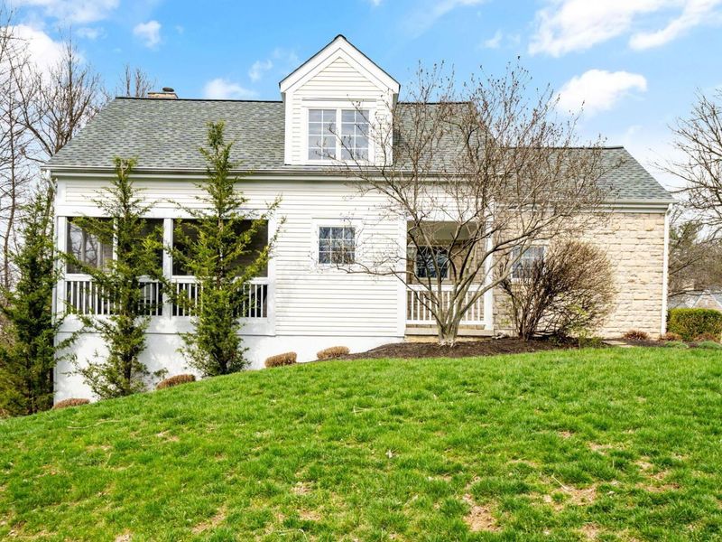 1183 Sanctuary Place, Unit 11, Columbus, OH 43230 Photo 2