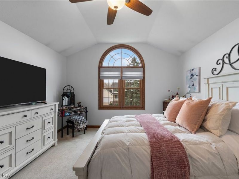 6373 Harbor Drive NW, Canton, OH 44718 Photo 19