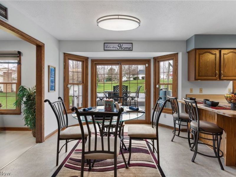 6373 Harbor Drive NW, Canton, OH 44718 Photo 9