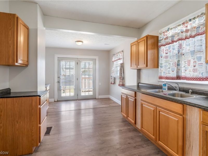 4303 Birchwood Avenue, Ashtabula, OH 44004 Photo 8