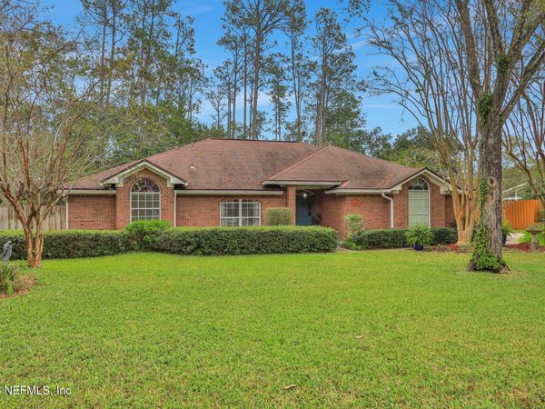 1860 ROYAL FERN Lane, Fleming Island, FL 32003