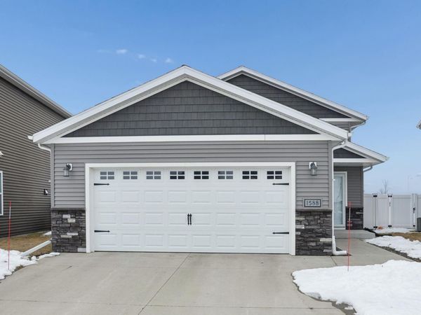 1588 69th Avenue S, Fargo, ND 58104