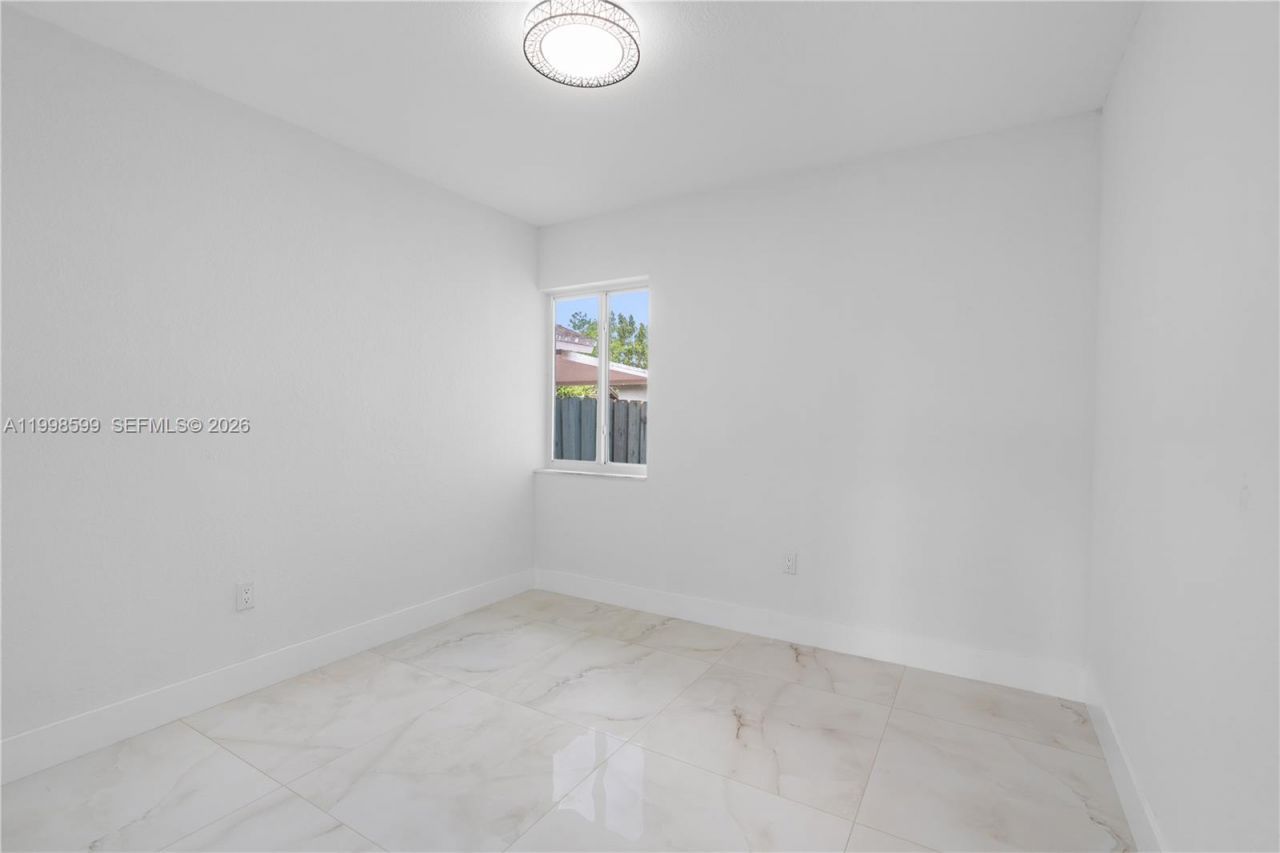 16345 SW 303rd St, Homestead, FL 33033 Photo