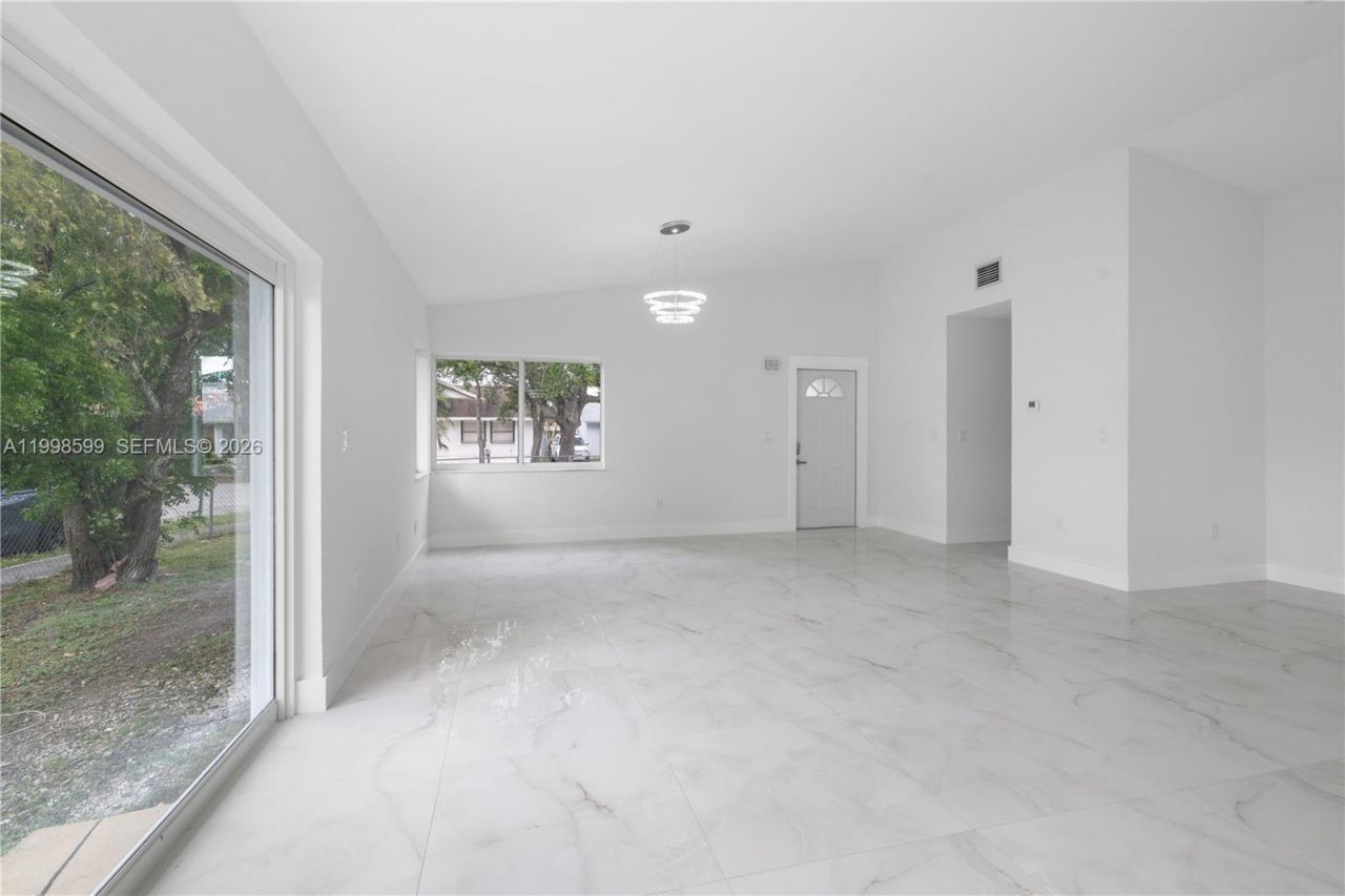 16345 SW 303rd St, Homestead, FL 33033 Photo