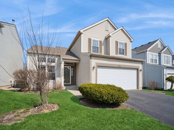 122 E Aspen Circle , Hainesville, IL 60030