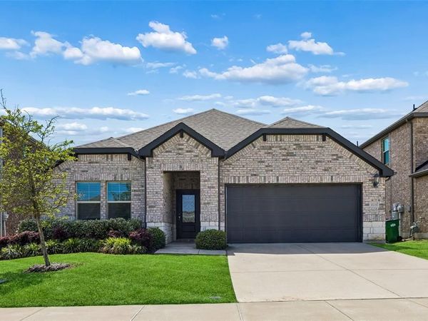 416 Ronda Road, Fate, TX 75087