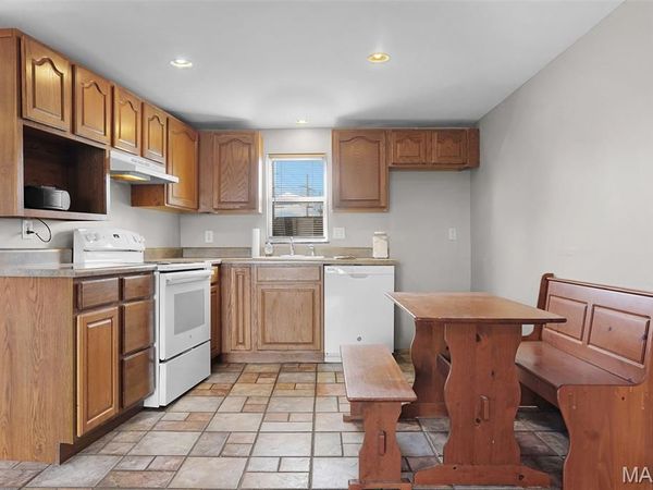 234 Lemay Ferry Road , St Louis, MO 63125