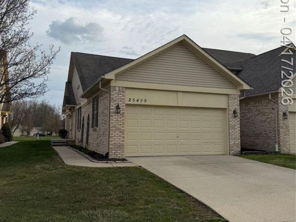 25499 Wyngate Court, Huron Twp, MI 48134