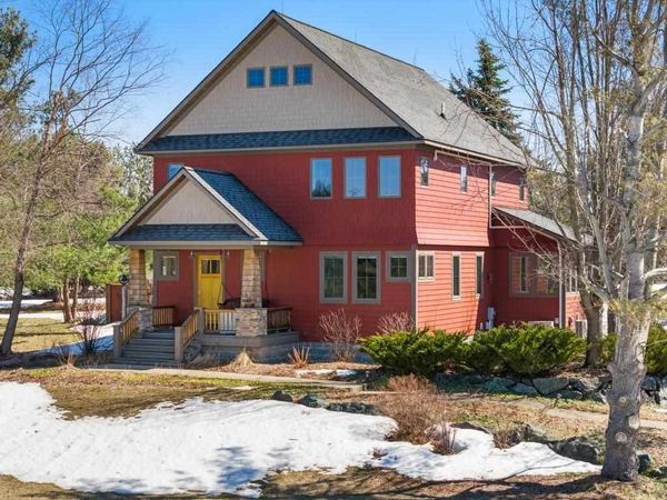 7083 Rolling Meadow Trail, Harbor Springs, MI 49740