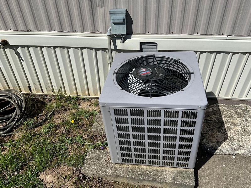 1660 E Main Street, Lancaster, OH 43130 Photo 2