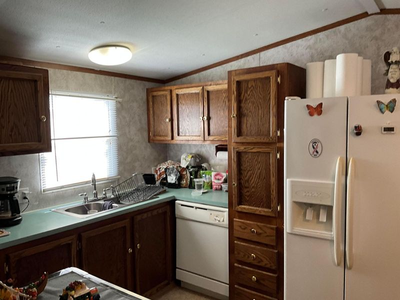 1660 E Main Street, Lancaster, OH 43130 Photo 5