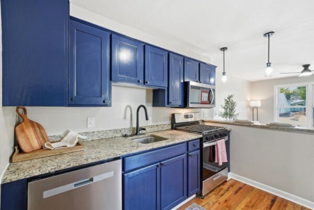 2217 Cambridge Avenue Photo 11