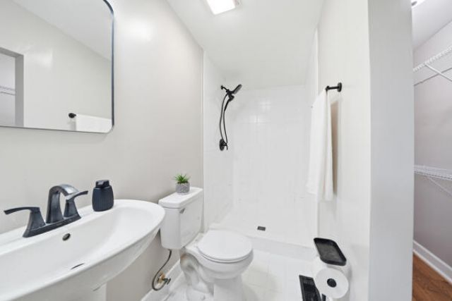 2217 Cambridge Avenue Photo 14