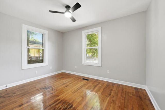 2217 Cambridge Avenue Photo 16