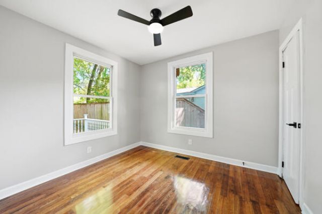 2217 Cambridge Avenue Photo 19