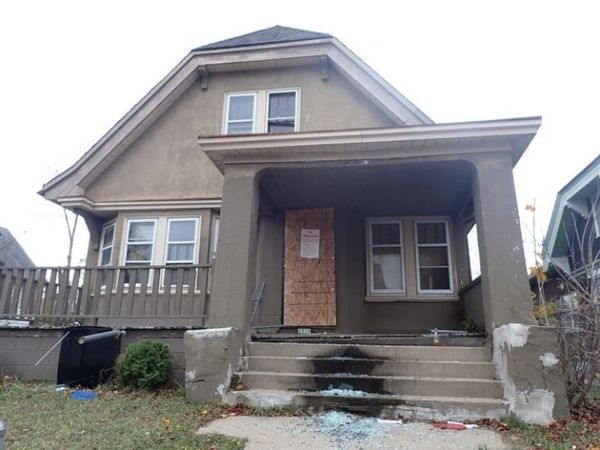 2939 N 9th STREET, Milwaukee, WI 53206