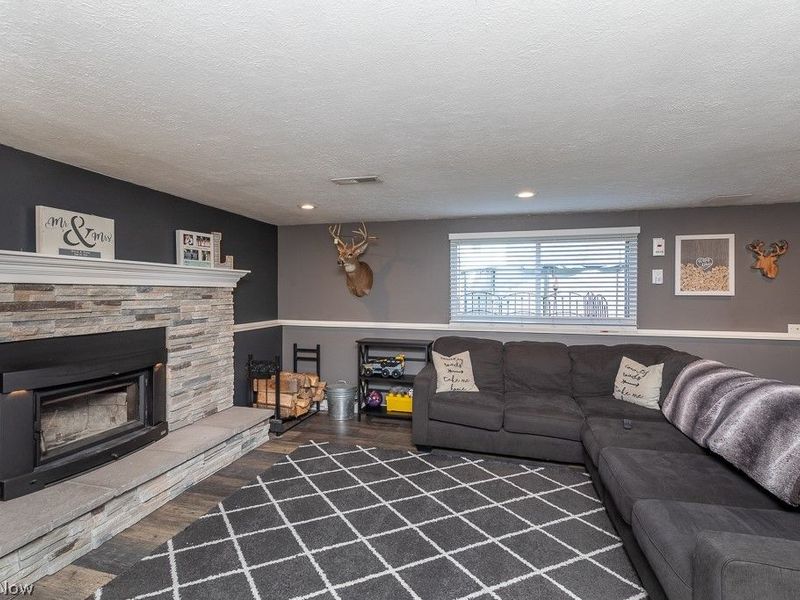 24798 Mitchell Drive , North Olmsted, OH 44070 Photo 17